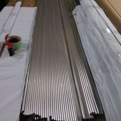 خرید سفارشی 316 فولاد ضد زنگ پروفایل تراز با فیلم محافظ 2.5m طول online manufacture